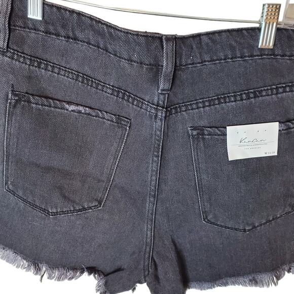 Kancan Black Raw Edge Jean Shorts, Size 11/29, NWT - Picture 4 of 5